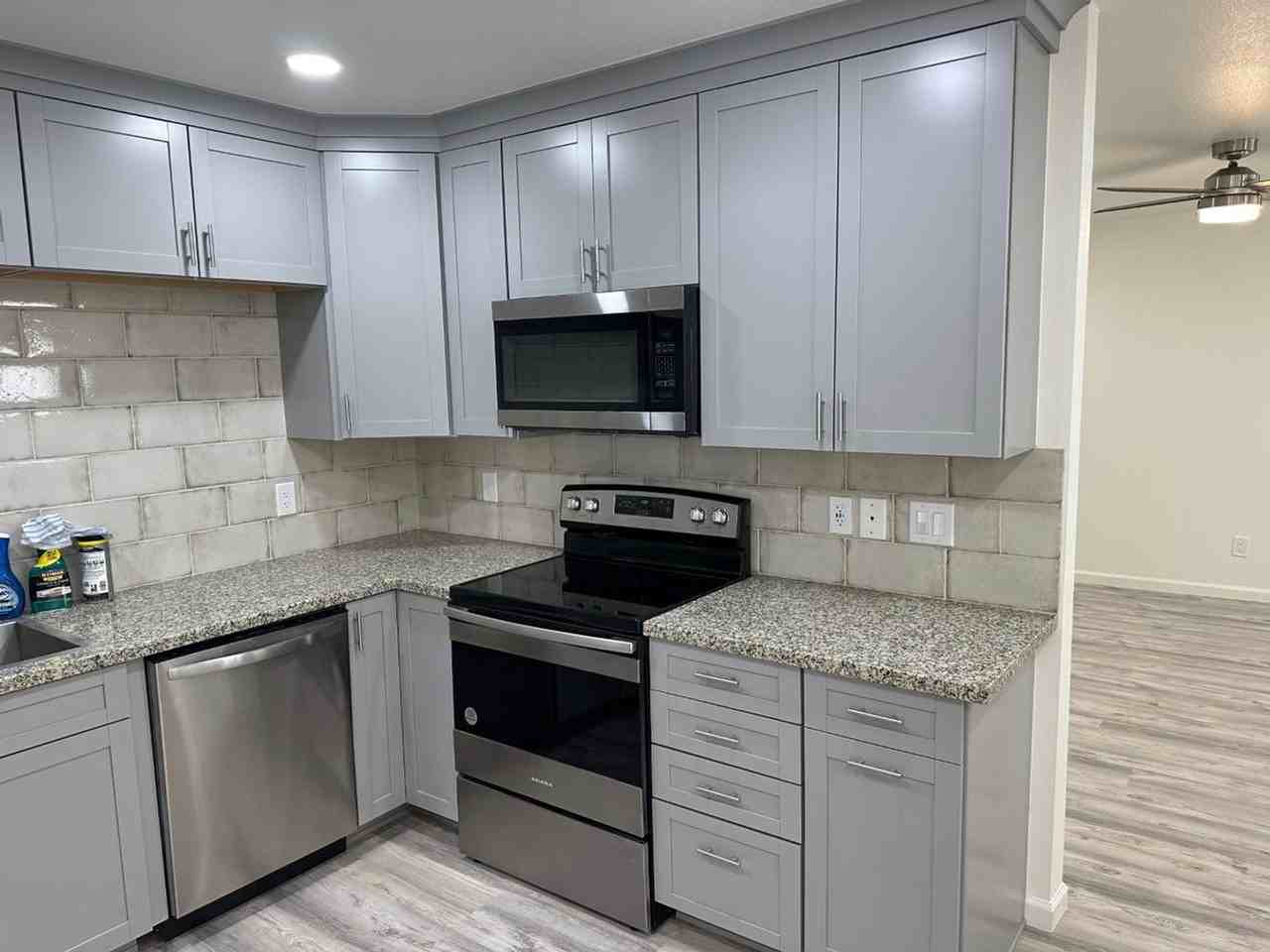 SOMB3171 - Photo 2 of 10