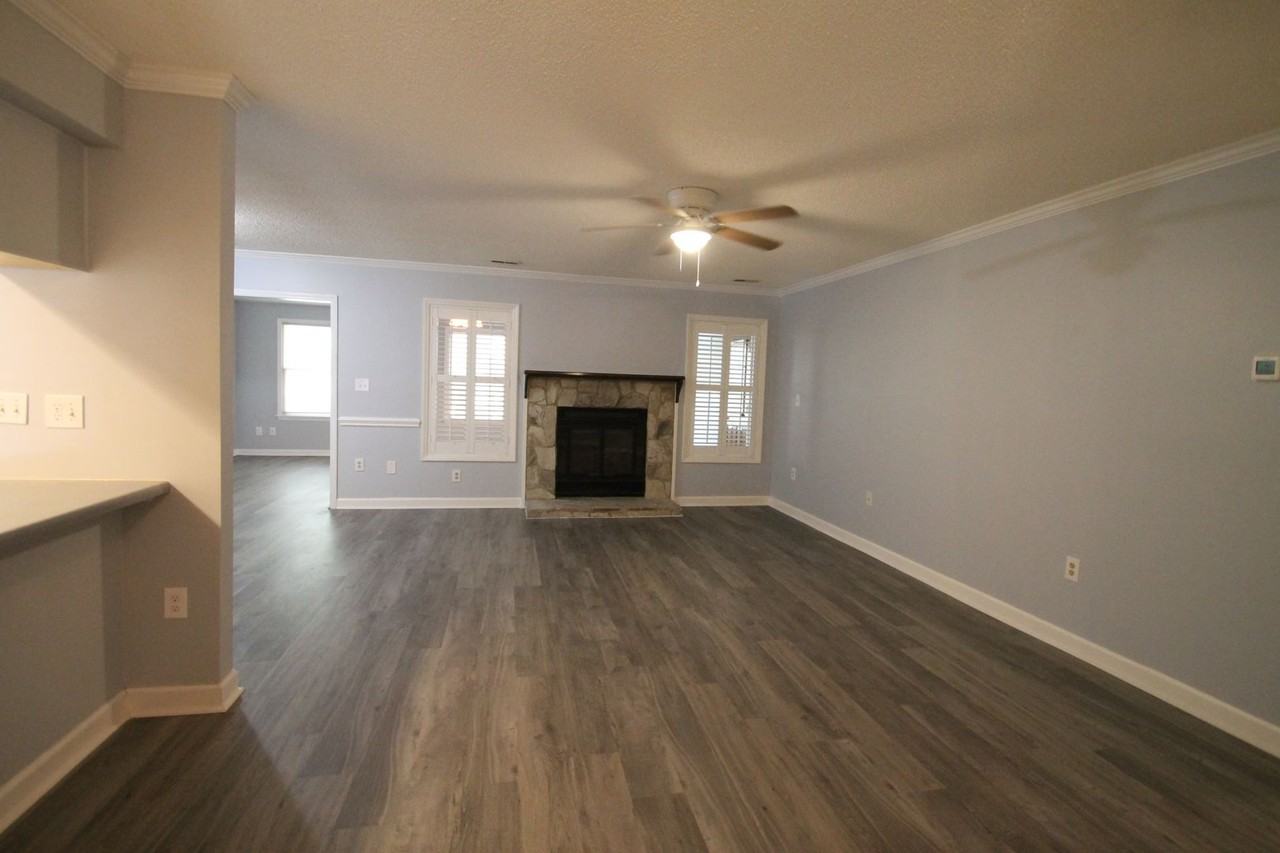806 Beech Dr - Photo 4 of 28