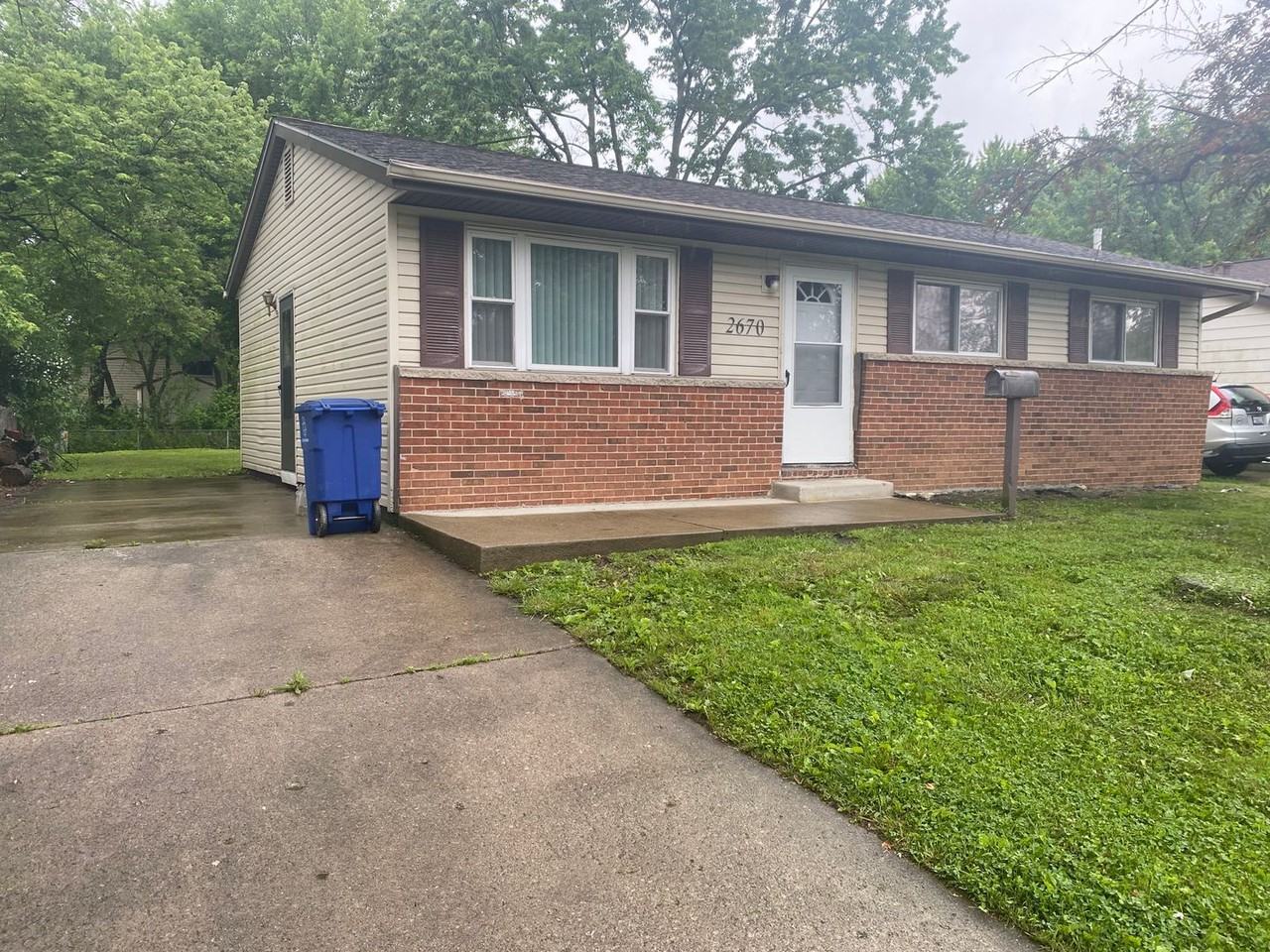 2670 Glenbriar St - Photo 2 of 14