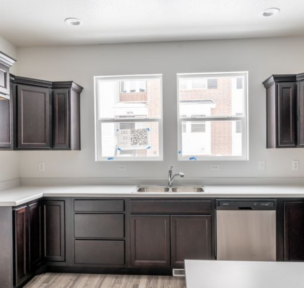 1979 N 3960 W - Photo 2 of 16