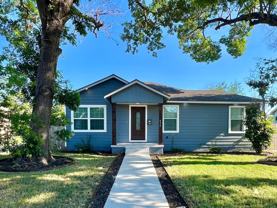 426 W Wildwood - Photo 1 of 1
