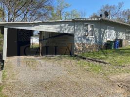 featured image of 711 West 33rd Street