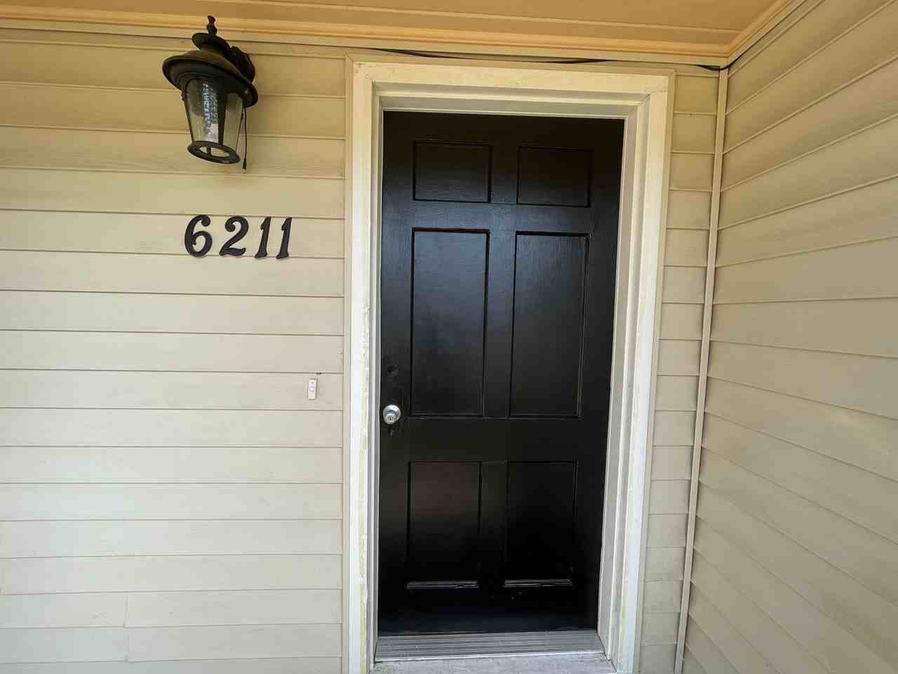 6211 Se Queen Rd - Photo 3 of 32