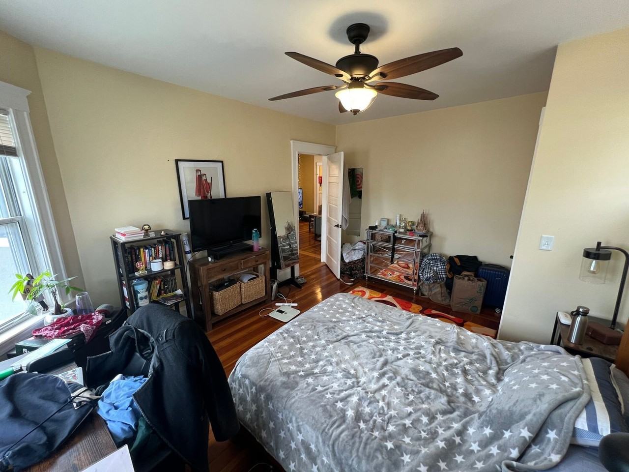 330 Beacon St - Photo 6 of 21