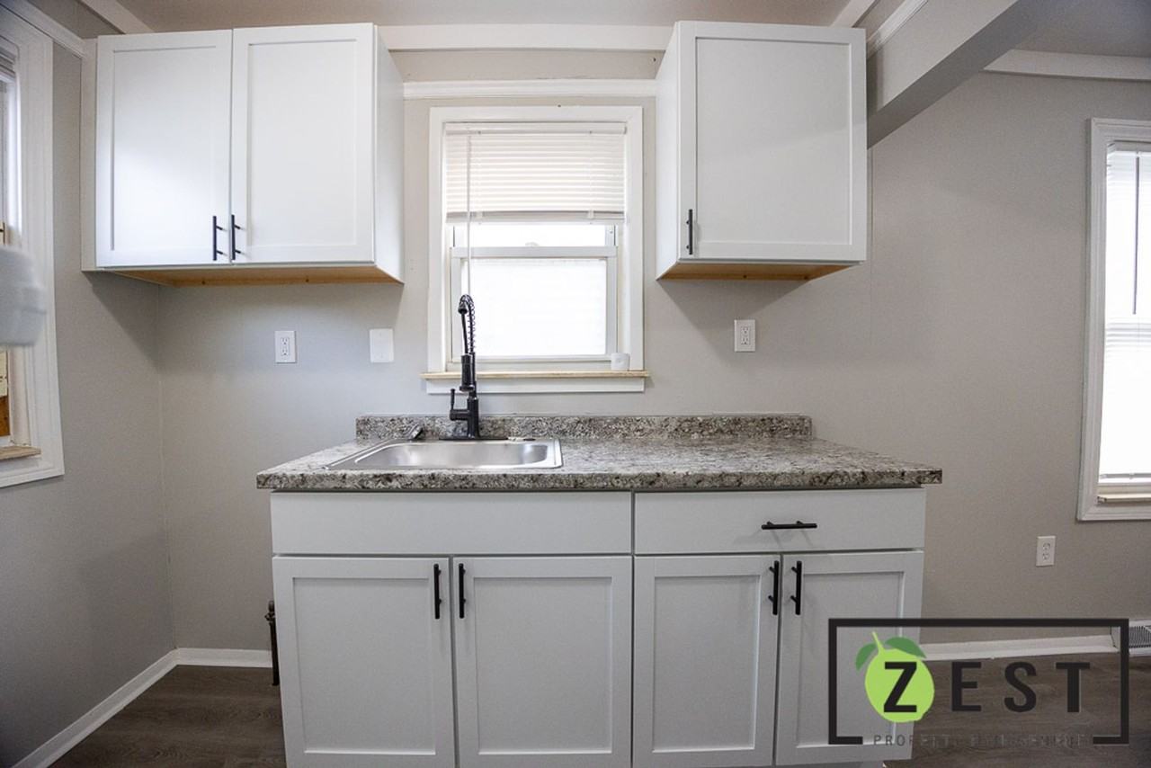 128 W Muir Ave - Photo 3 of 11