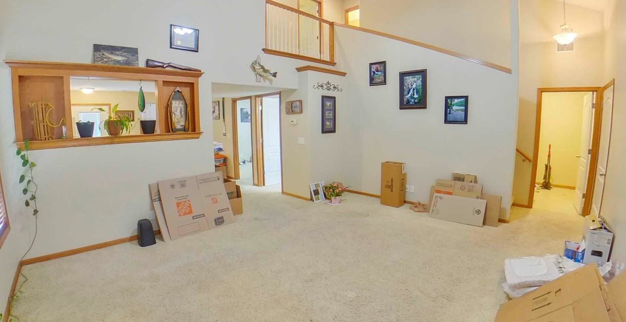 2706 Buttonwood Dr - Photo 3 of 11