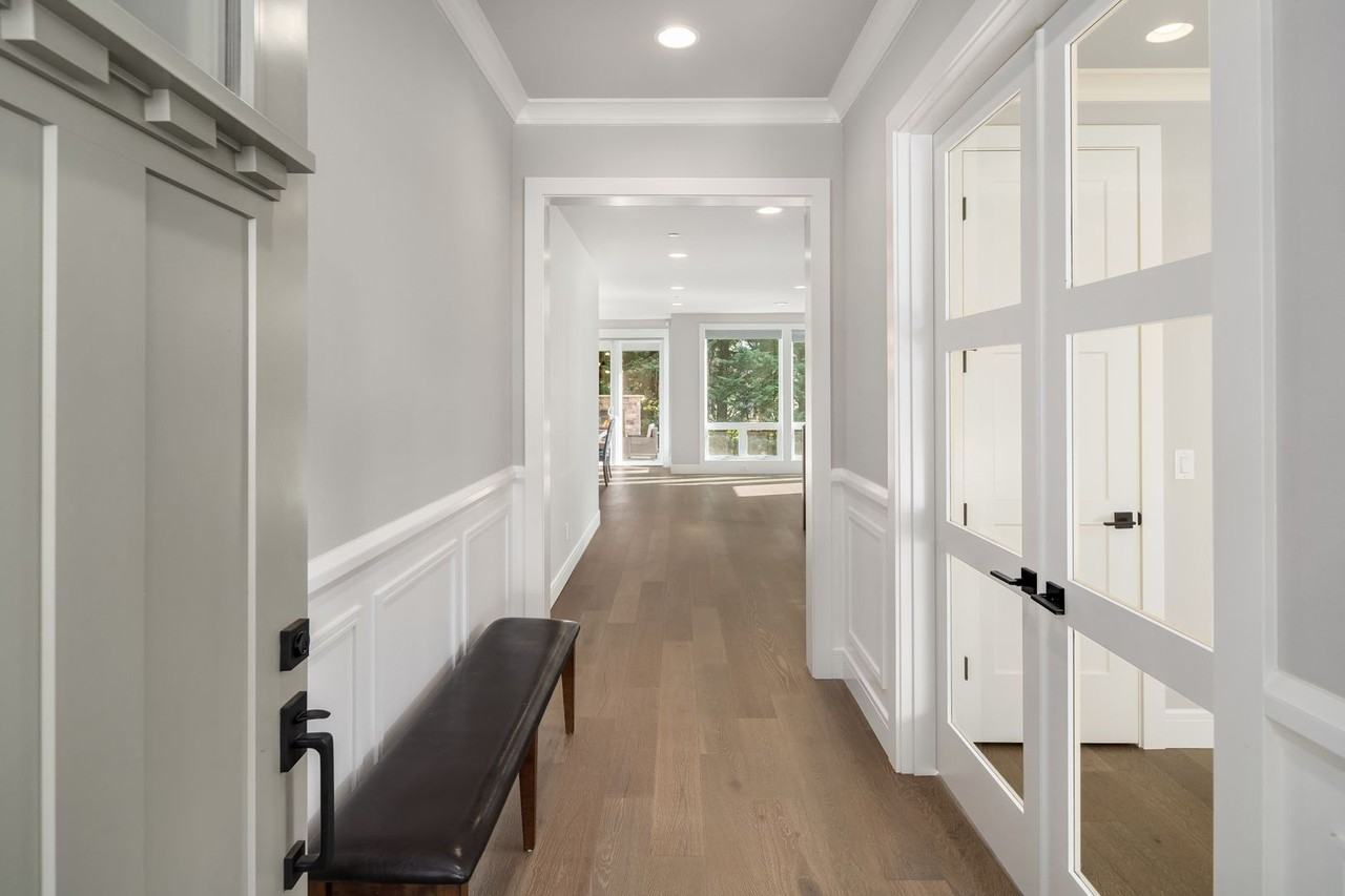 4824 240th Pl Se - Photo 2 of 28