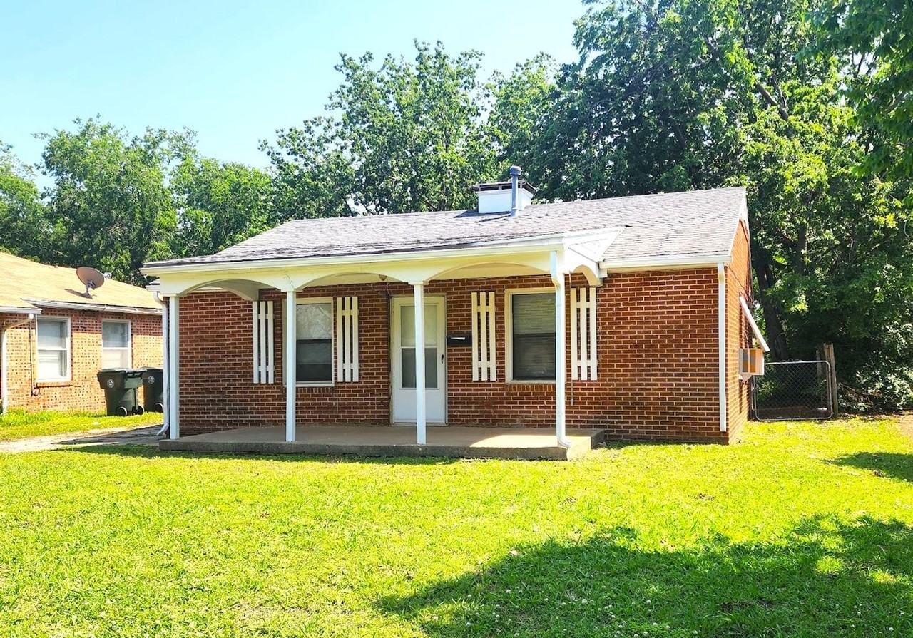 522 E Curtis Dr - Photo 2 of 28