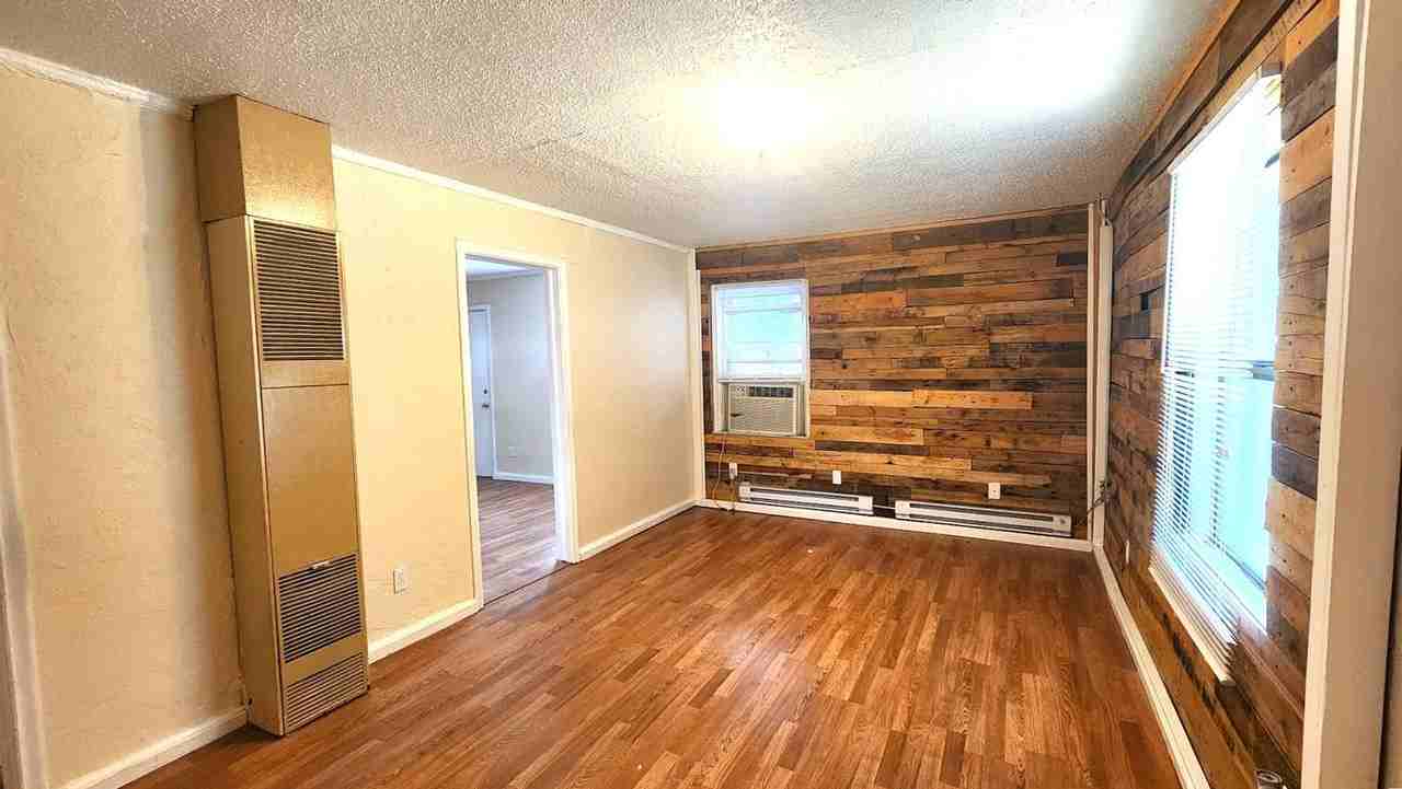 522 E Curtis Dr - Photo 6 of 28