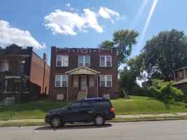 featured image of 3728 Winnebago St