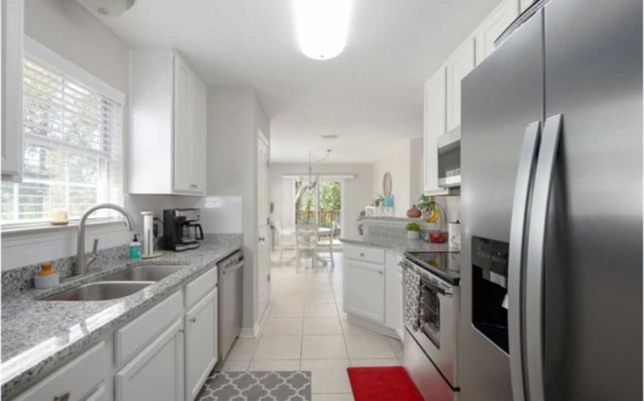 1270 Laura Ln - Photo 6 of 21