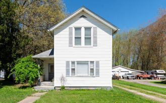 1048 Mechanic St - Photo 1 of 1