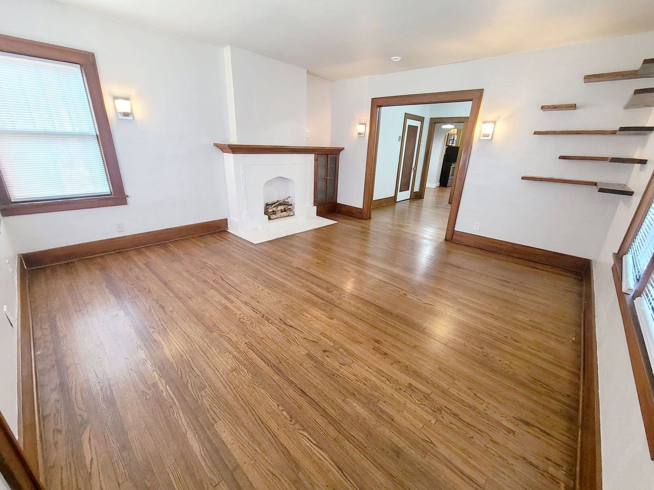 2101 N Youngs Blvd - Photo 3 of 15
