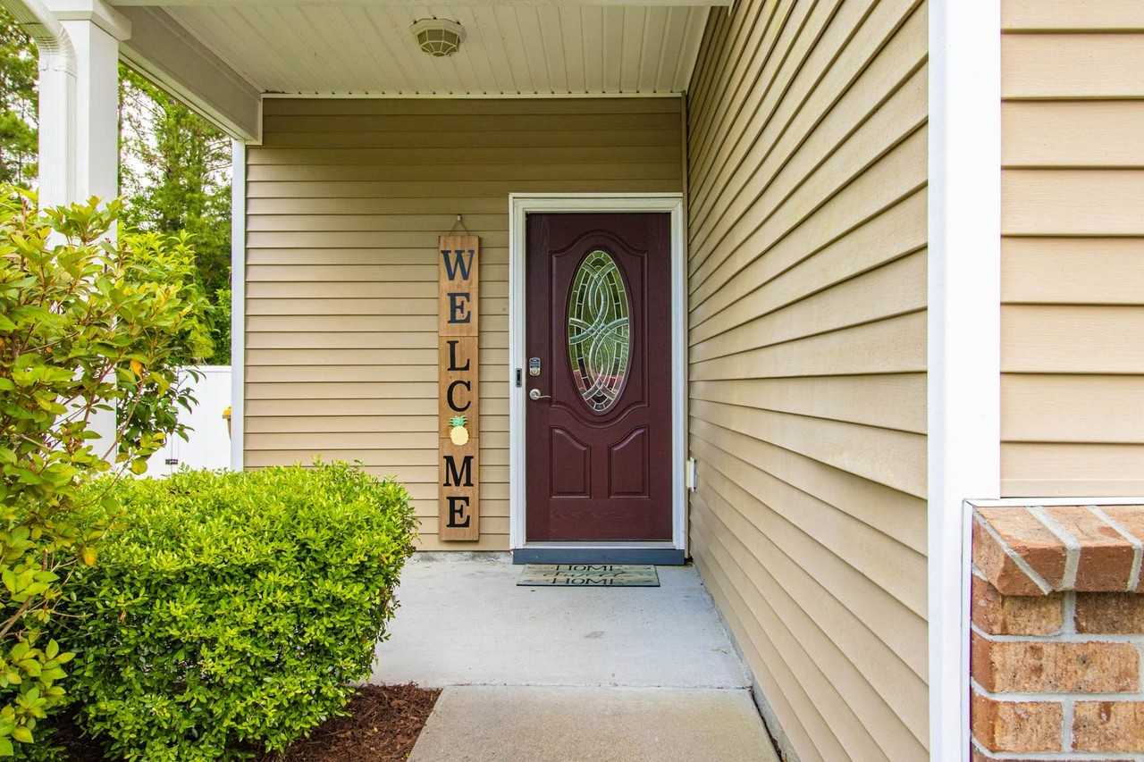 134 Hamilton Grove Dr - Photo 2 of 38