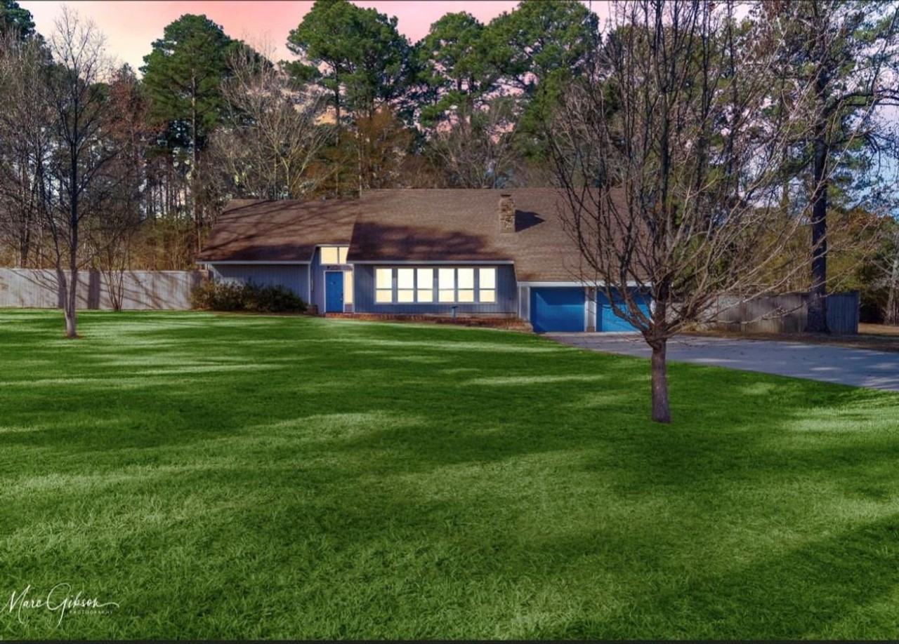 8357 Satinwood Dr - Photo 2 of 27