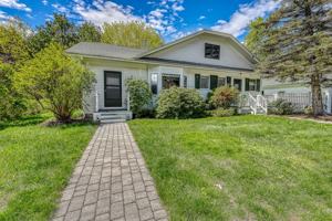 featured image of 66 Riverbank Rd