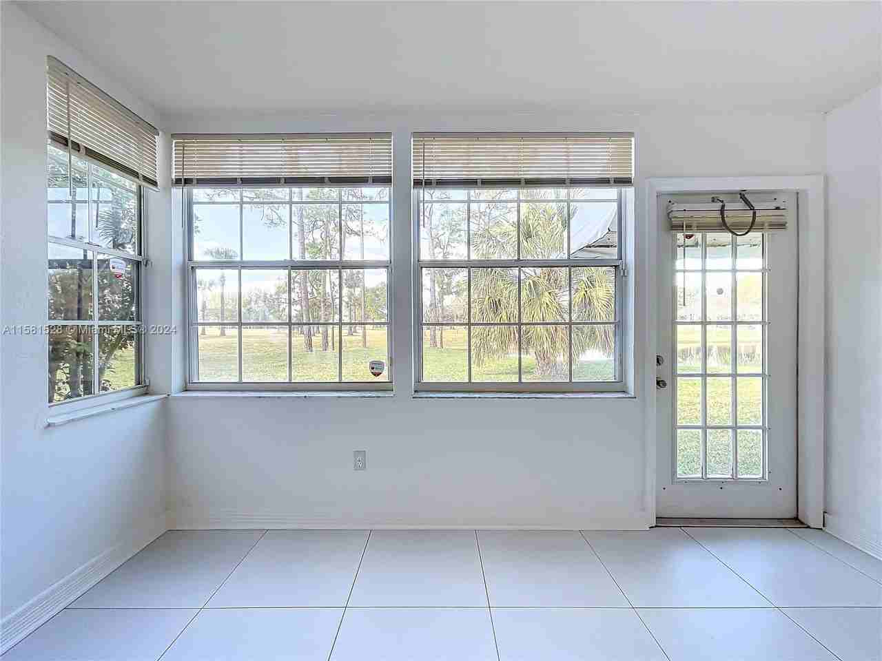 1803 Palm Beach Trace Dr #1803 - Photo 3 of 9