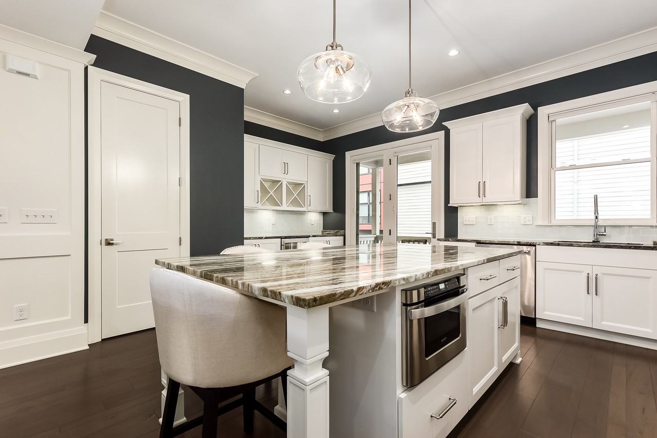 122 W Starr Ave - Photo 4 of 27