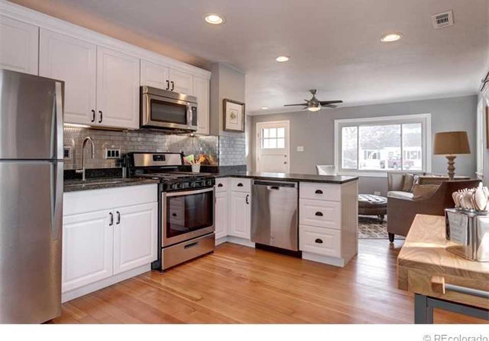 2871 S Logan St #NA - Photo 7 of 28