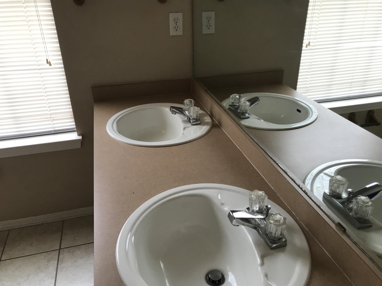 1840 Pointed Leaf Ln #1 - Photo 5 of 10