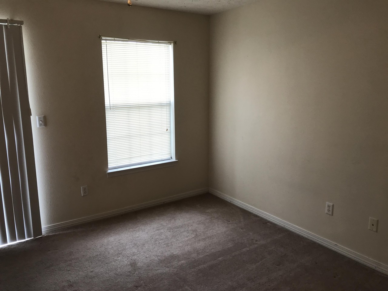 1840 Pointed Leaf Ln #1 - Photo 7 of 10