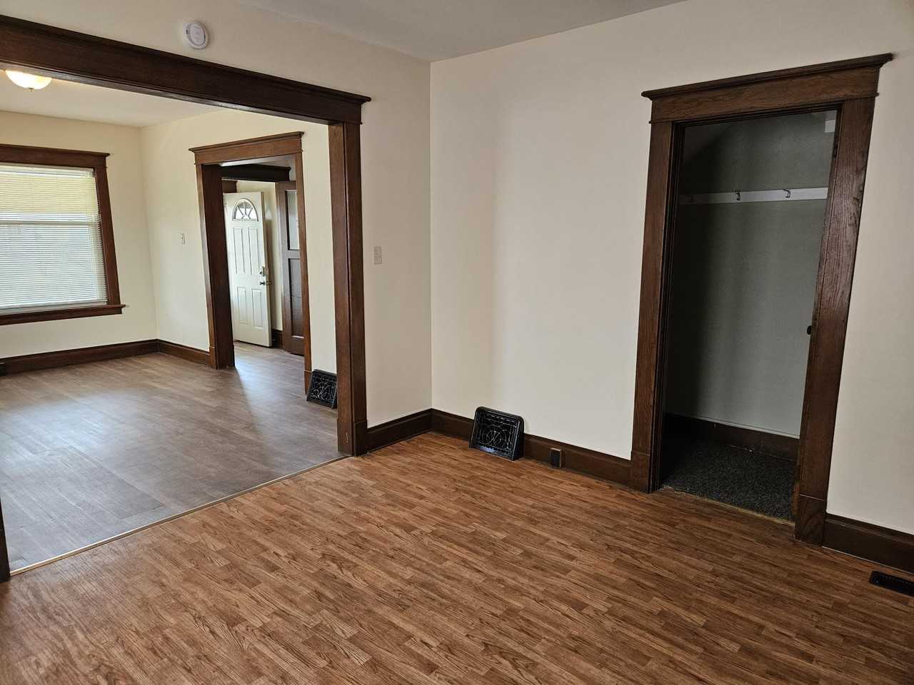 21 21/25 5th Street - 25 #25 - Photo 2 of 25