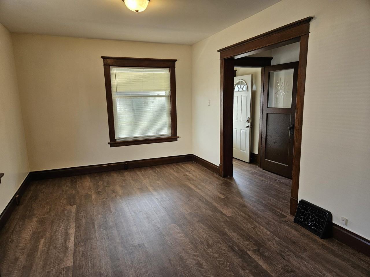 21 21/25 5th Street - 25 #25 - Photo 5 of 25