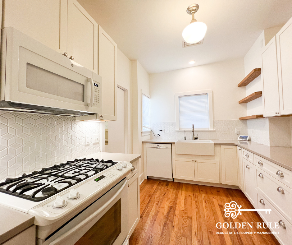 501 Ne 8th Ave #1 - Photo 7 of 17