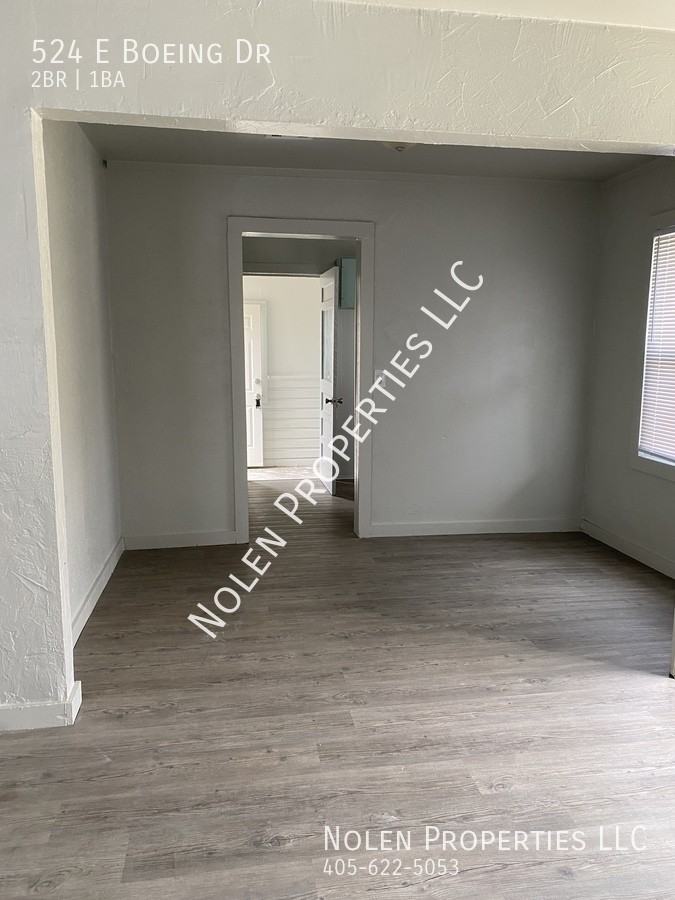 524 E Boeing Dr #1 - Photo 6 of 13