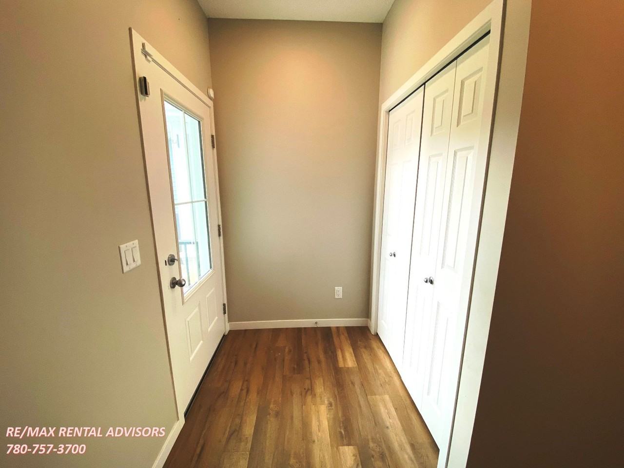 22512 99 Ave Nw - Photo 2 of 21