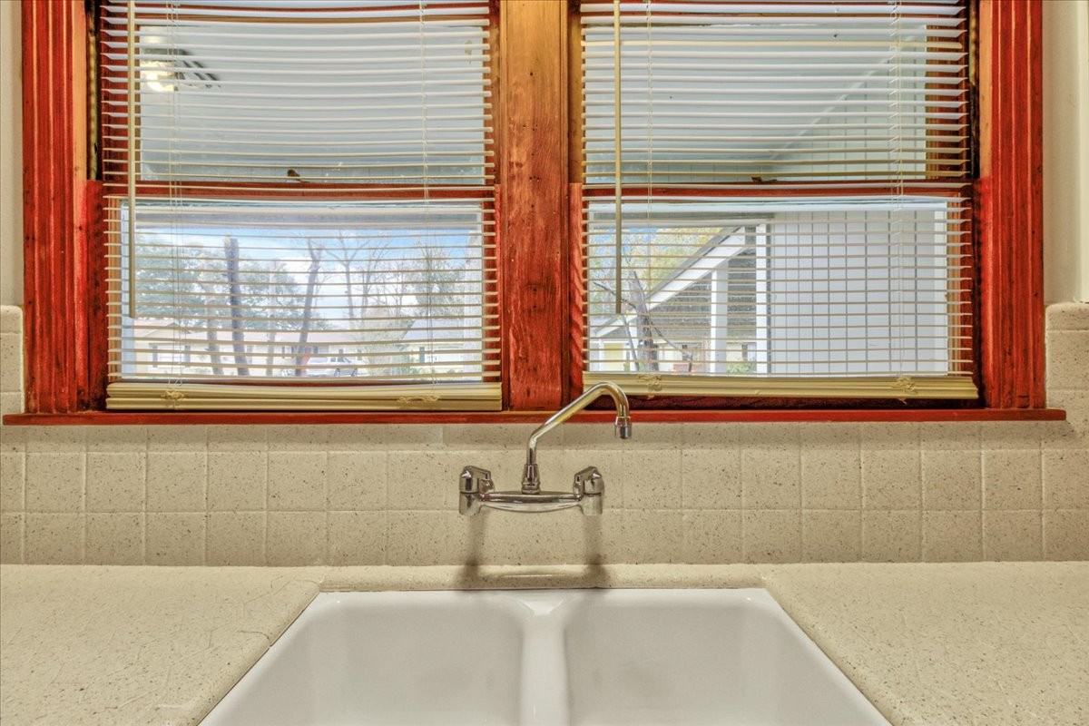 640 Parson Dr #1 - Photo 7 of 15