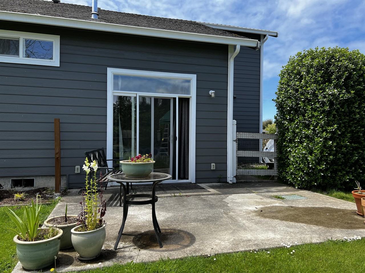 2467 Blackbird Ave #1 - Photo 5 of 21