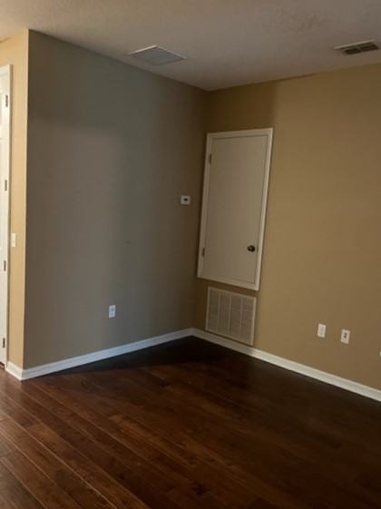 1984 Saffron Ct #1 - Photo 5 of 10