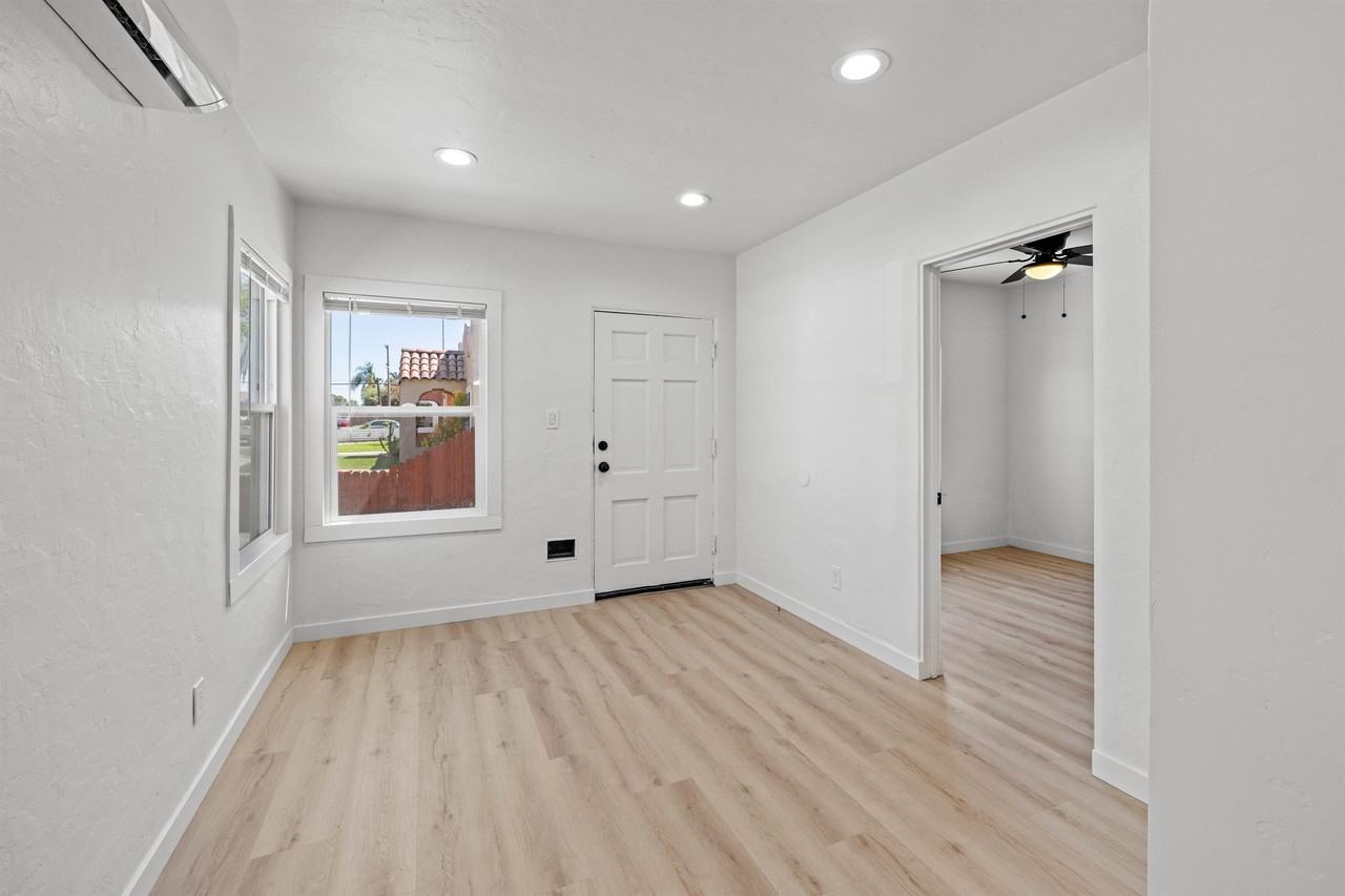 4630 32nd St #4630 - Photo 3 of 7