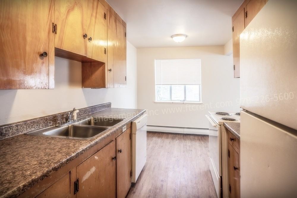 1500 12th Ave - Photo 4 of 23