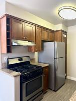 featured image of 850 N Benson Ave