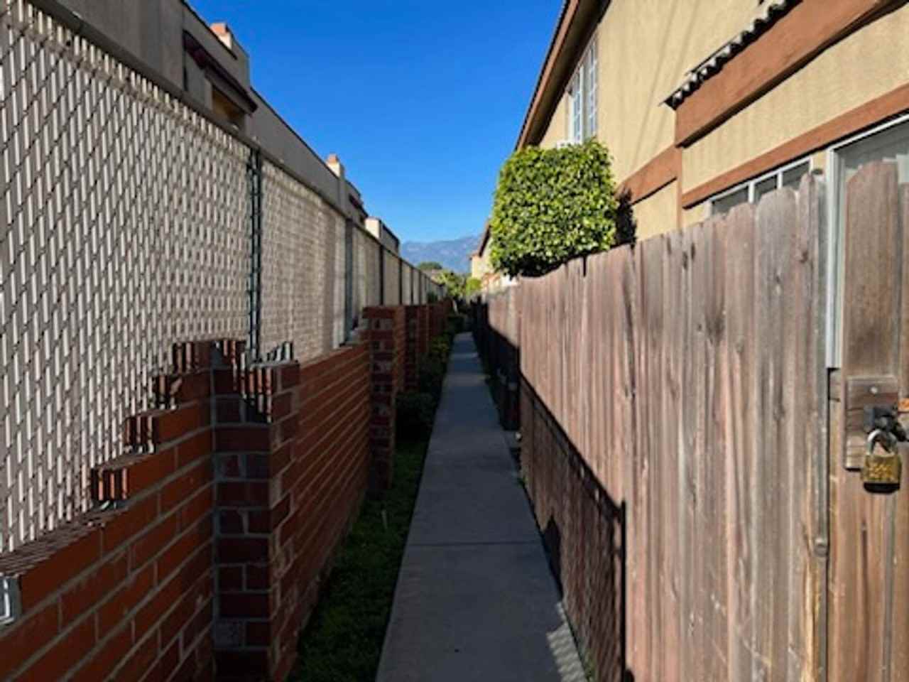 Ramona Apartment: 9343-9345 Ramona Blvd. - Photo 2 of 13