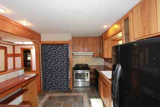 6400 Pinehaven Rd - Photo 3 of 14