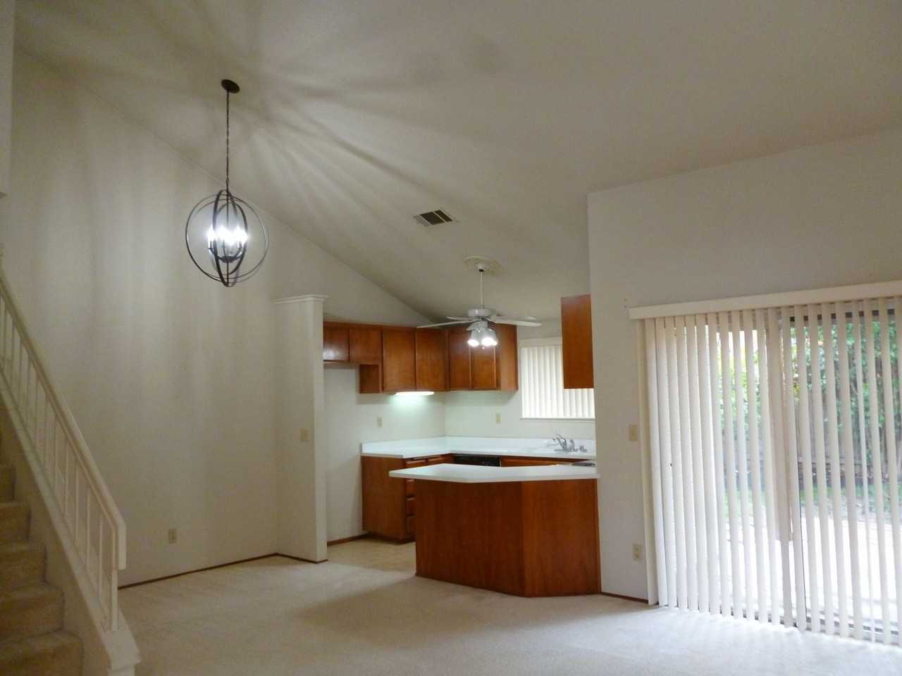 159 Stageline Dr - Photo 3 of 6