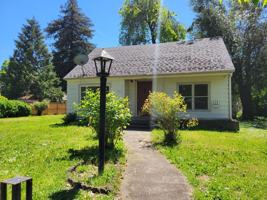 featured image of 737 E St