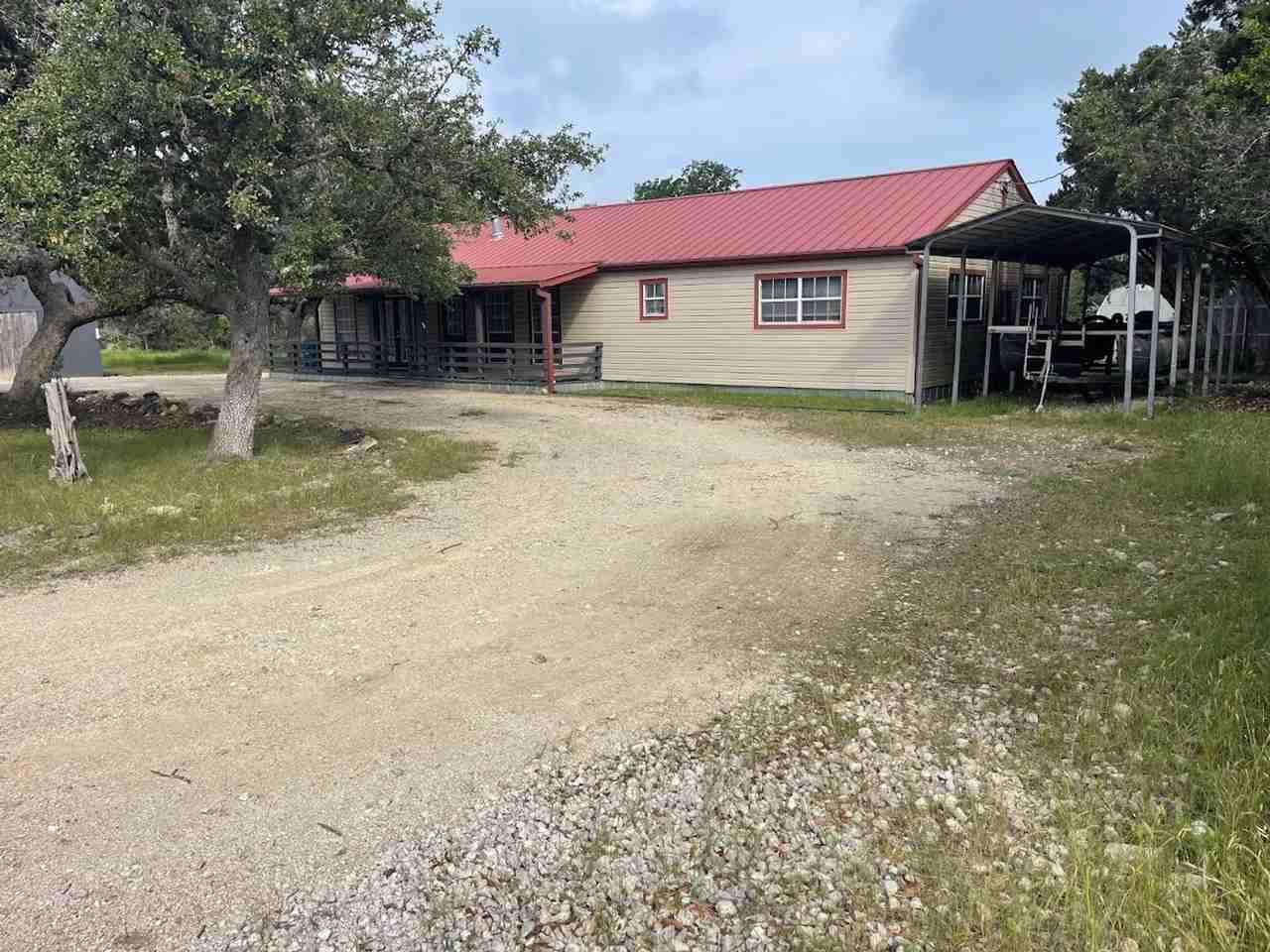 551 Ramblewood Dr - Photo 3 of 28