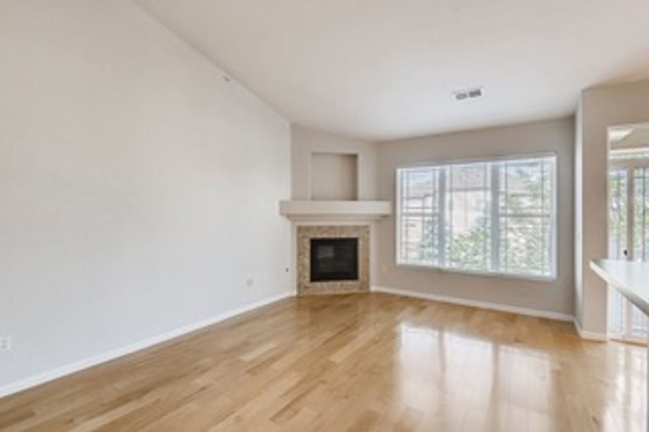 9538 W San Juan Cir - Photo 2 of 10