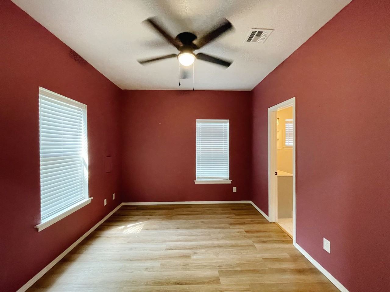 614 N 10th St - Photo 6 of 11