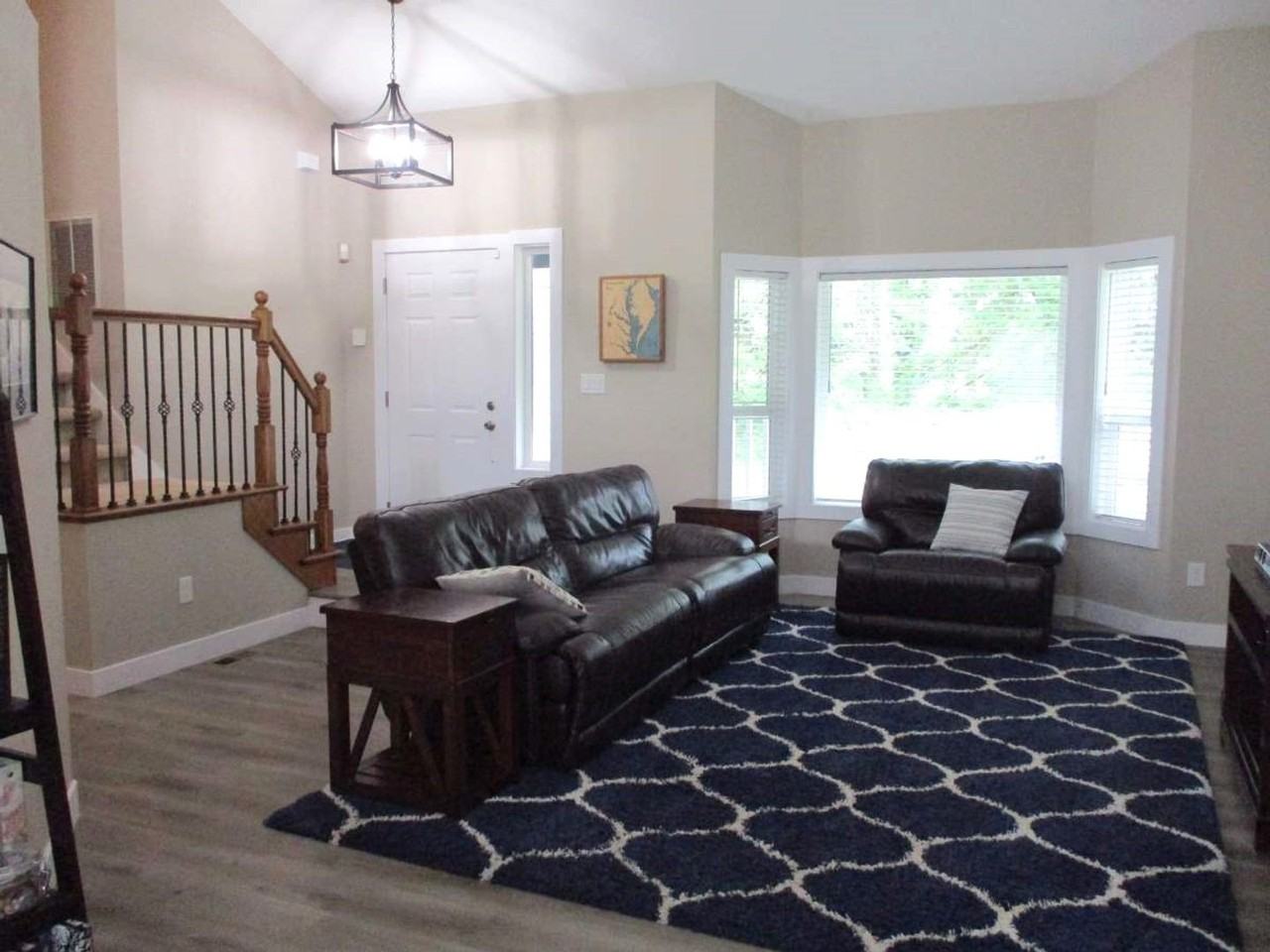 6813 81st Ave Nw - Photo 2 of 26