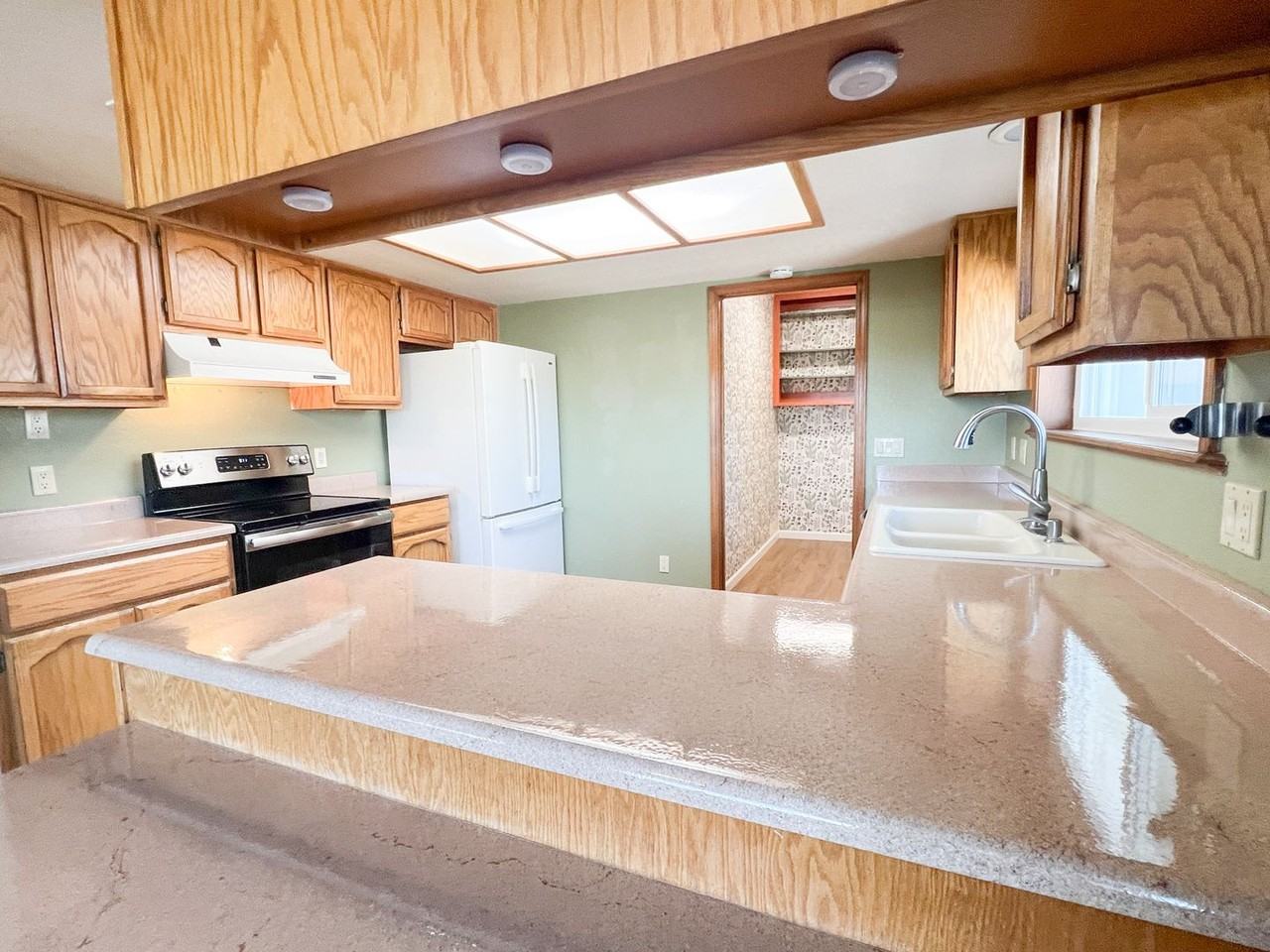 2065 S Cayuse Trl - Photo 6 of 23