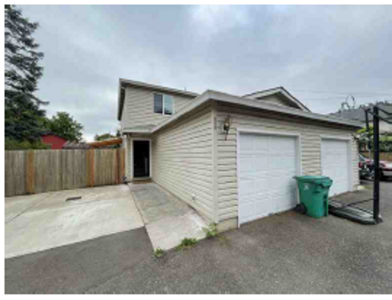 15365 Se Powell Blvd, Portland, OR 97236 2 Bedroom Apartment for Rent