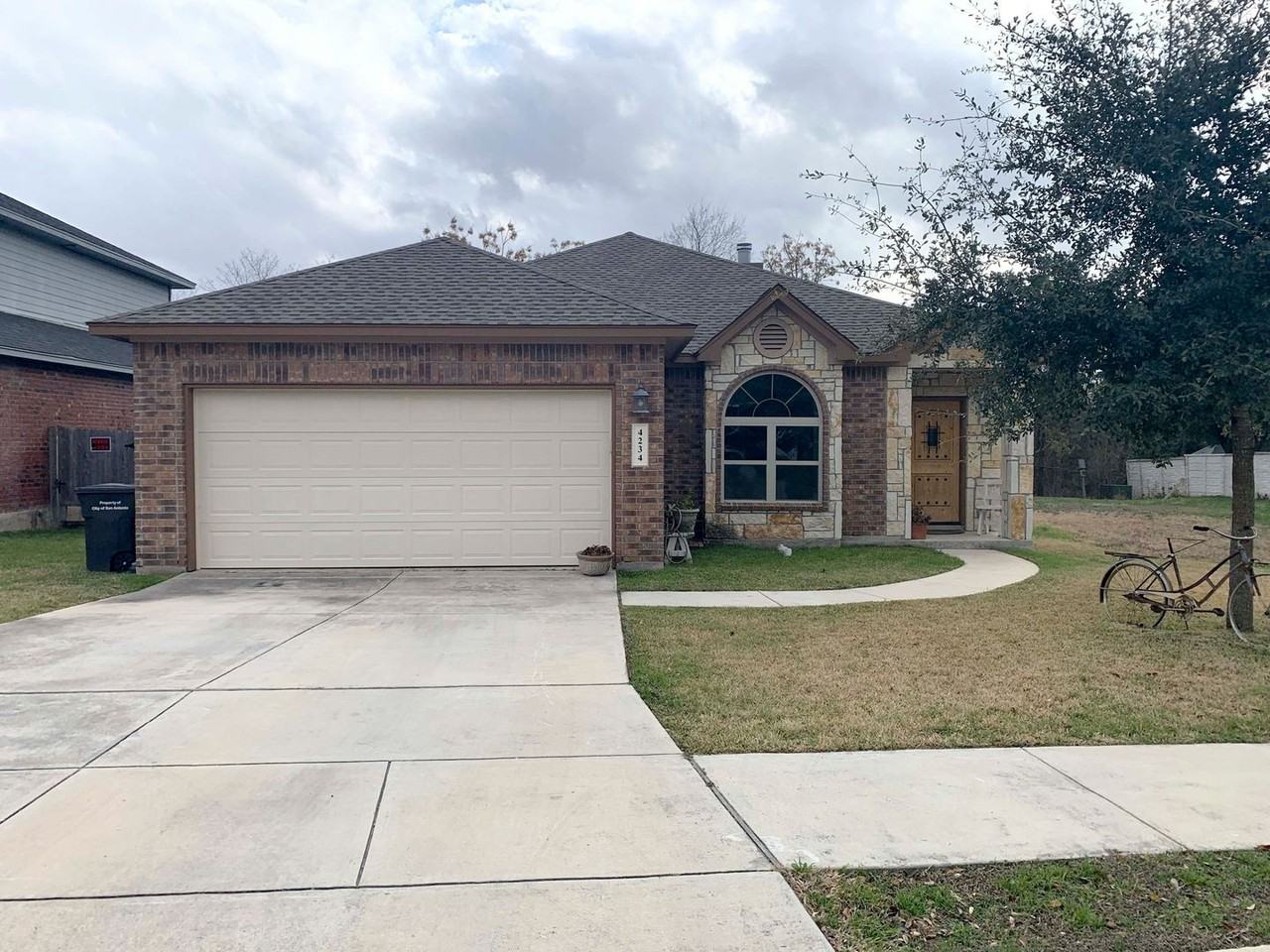 4234 Colonneh Trl - Photo 3 of 22