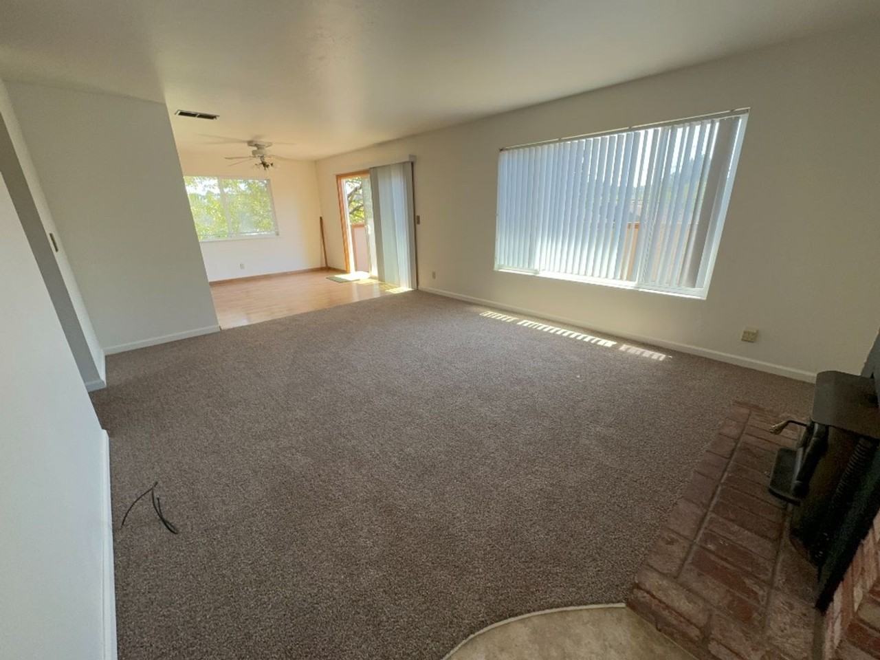 1315 Myrtle Ave - Photo 3 of 18