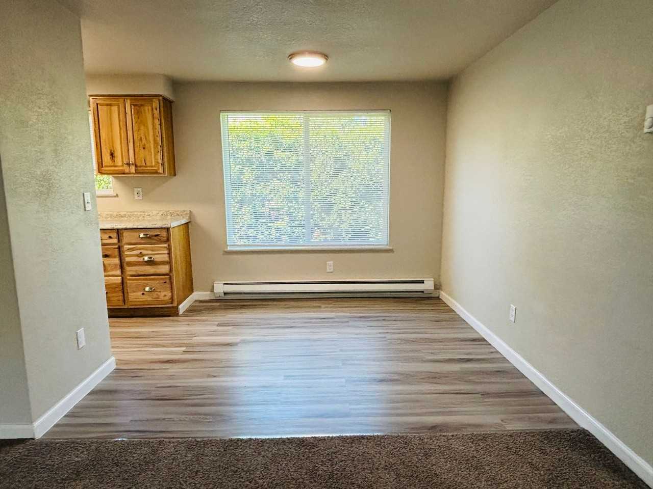 444 W Ballf St - Photo 5 of 36