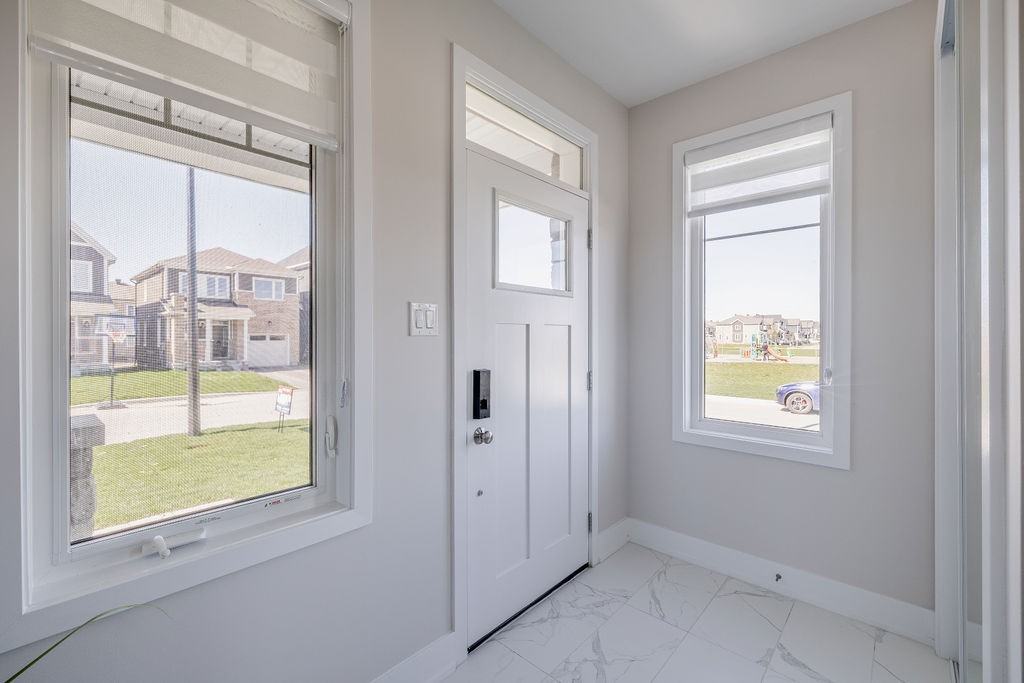 660 Terrier Circle - Photo 3 of 47